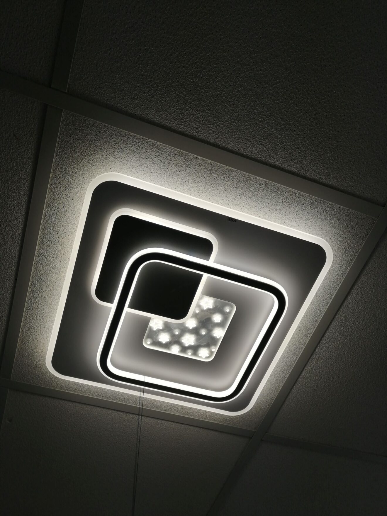 LED new design Ceiling light, Fancy light 3 function light( cool white ...
